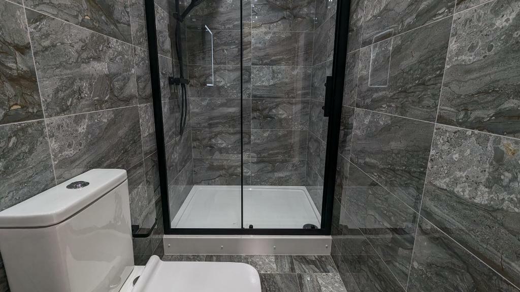 Additional property image - Stonehouse Lane, Quinton, Birmingham, B32 3EA
