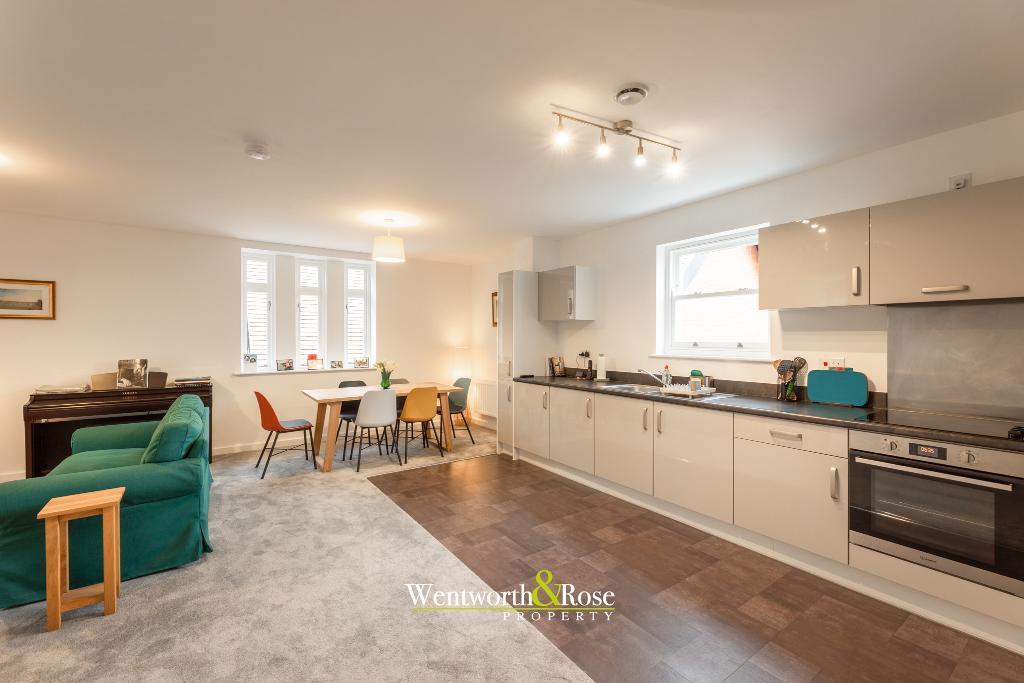 Additional property image - 86 New House Farm Drive, Bournville, Birmingham, B31 2GJ