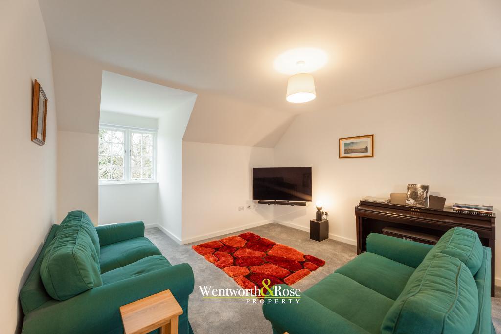 Additional property image - 86 New House Farm Drive, Bournville, Birmingham, B31 2GJ