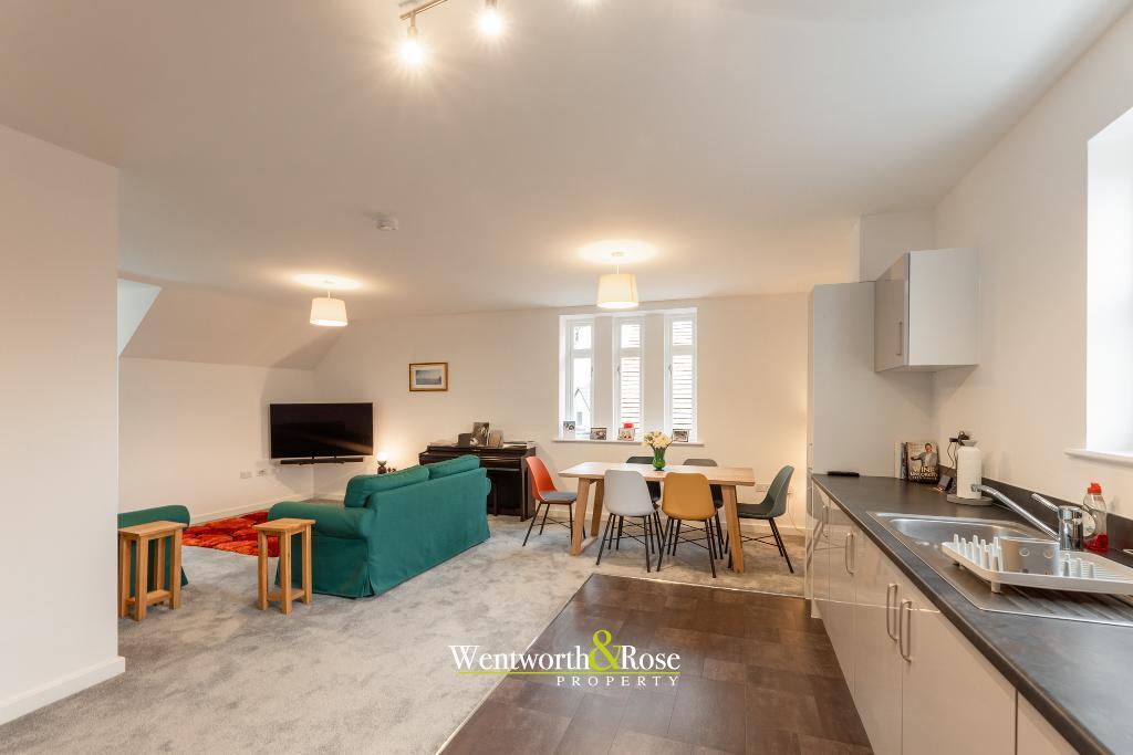Additional property image - 86 New House Farm Drive, Bournville, Birmingham, B31 2GJ