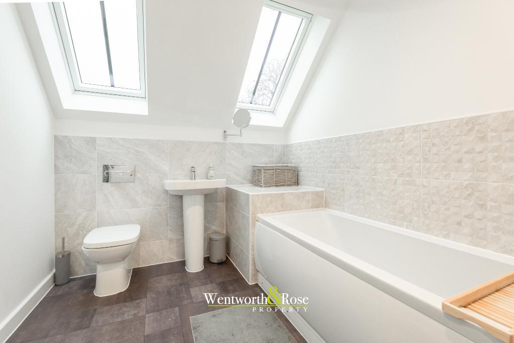 Additional property image - 86 New House Farm Drive, Bournville, Birmingham, B31 2GJ