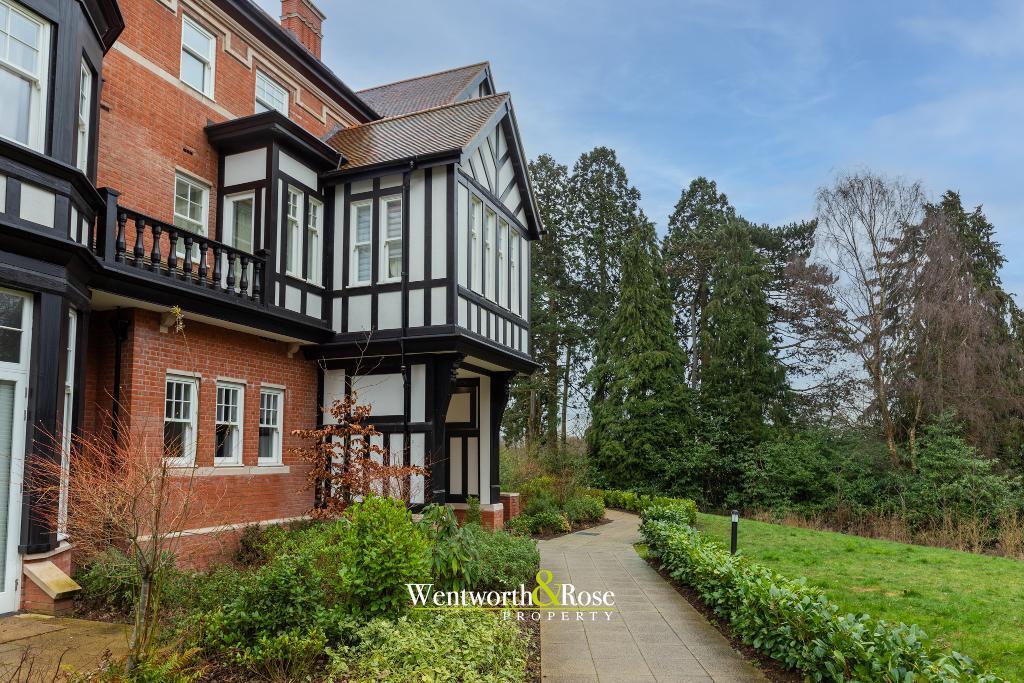 Additional property image - 86 New House Farm Drive, Bournville, Birmingham, B31 2GJ