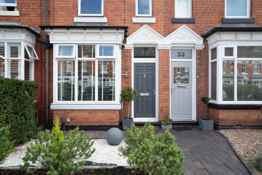 2 bedroom terraced house for sale in Earls Court Road, Harborne