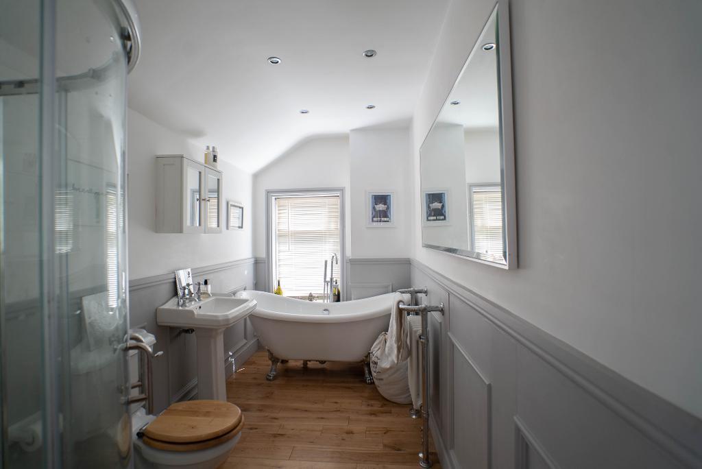 2 bedroom terraced house for sale in Earls Court Road, Harborne