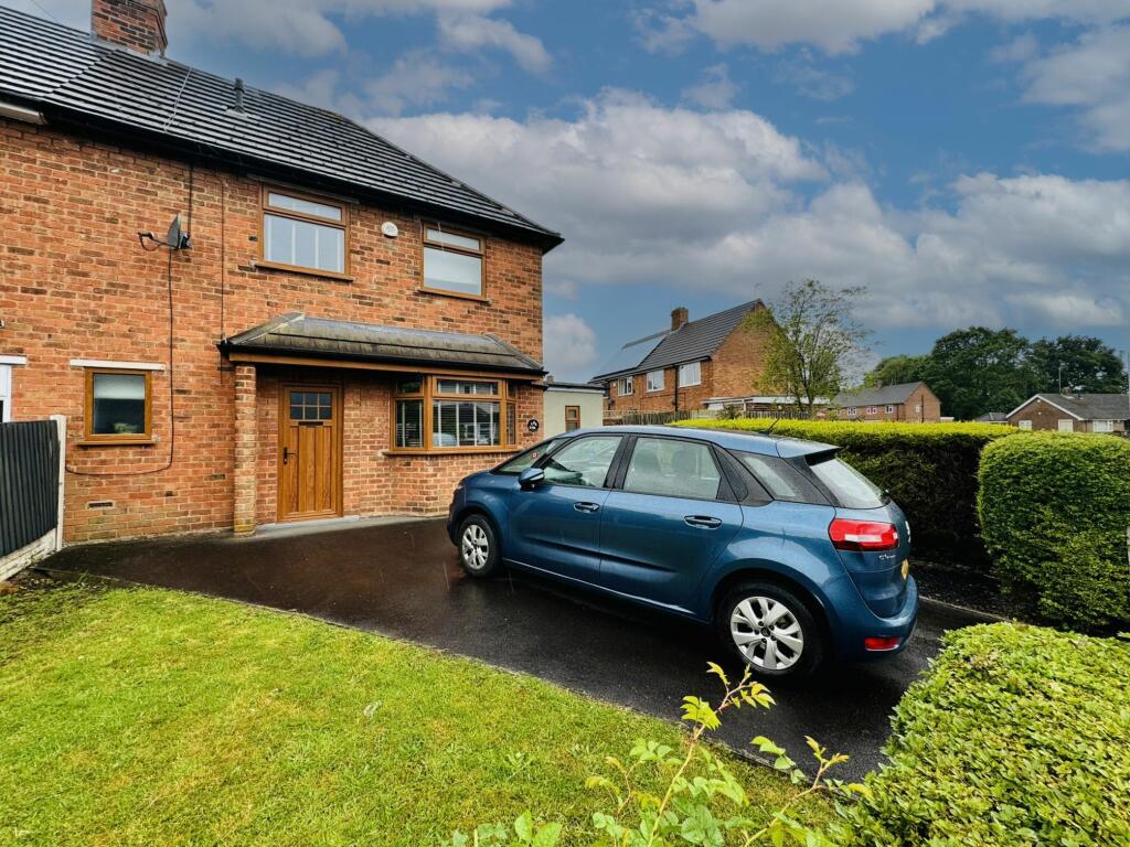 2 bedroom semidetached house for sale in Fletcher Road, Willenhall, WV12