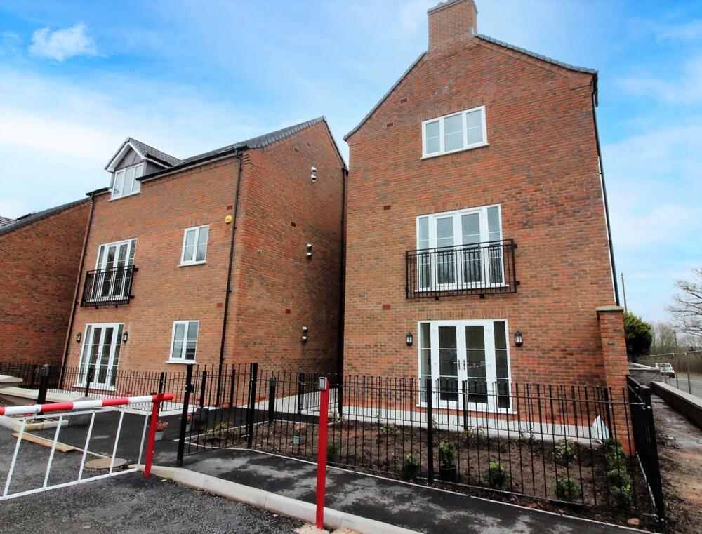 Main image of property: The Old Mitre, Bursnips Rd, Essington