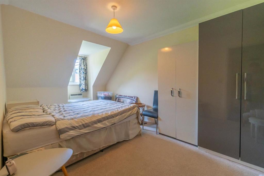 2 bedroom apartment for sale in Windsor Court, Hoxton Close, Singleton