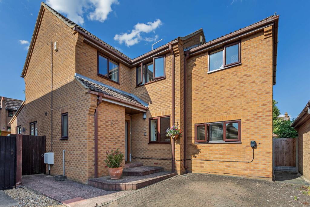 Main image of property: Willow Lane, Kings Cliffe, Peterborough