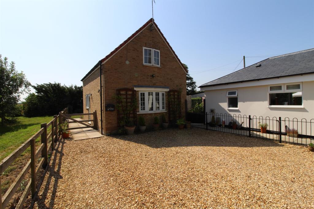 4 bedroom detached house for sale in Six Score Road, Langtoft