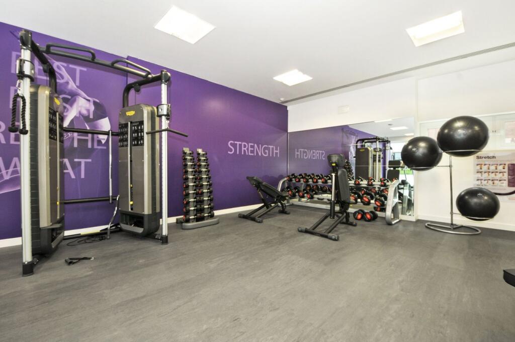 Additional property image - Rossetti Apartments, Saffron Central Square, Croydon, CR0