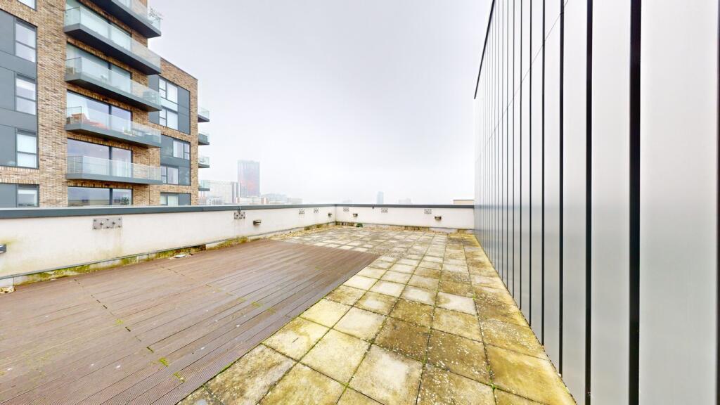 Additional property image - Cherry Orchard Road, Croydon, CR0