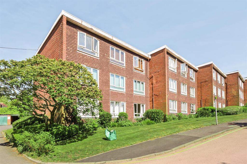 Main image of property: 42, Howton Place, Bushey Heath, Bushey, Hertfordshire