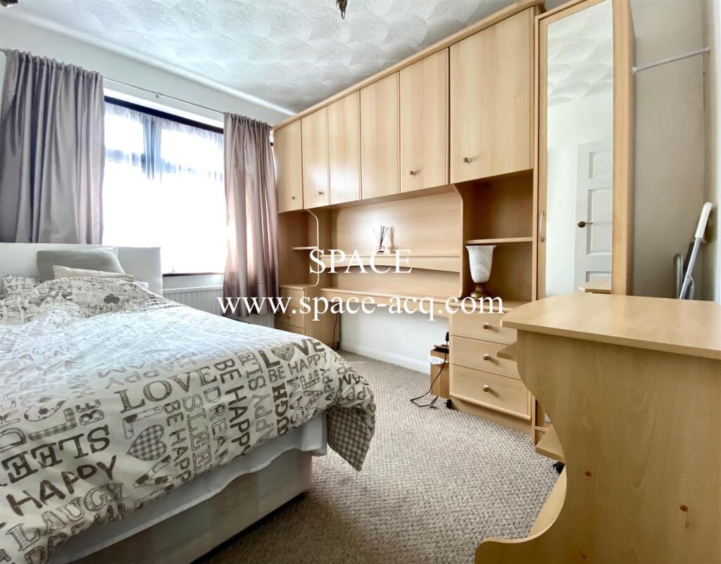 Main image of property: Winchmore Hill Road, London