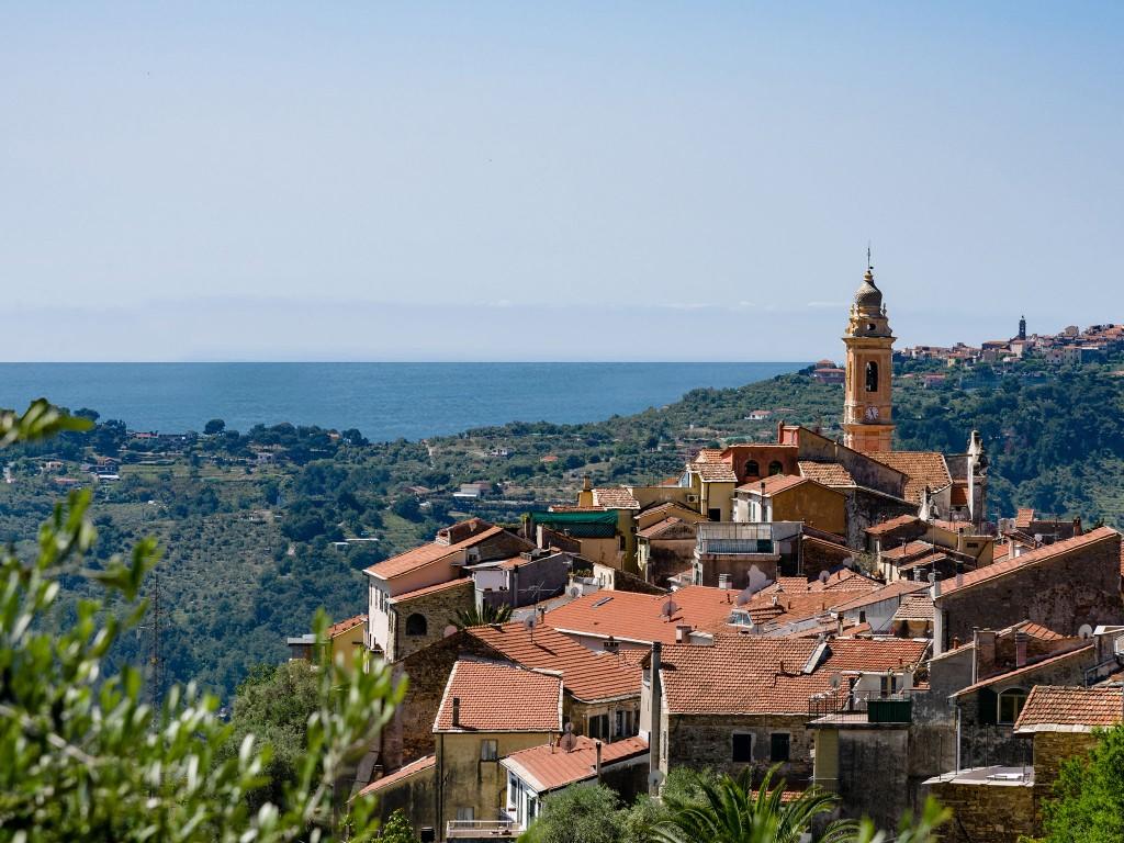 1 bedroom apartment for sale in Civezza, Imperia, Liguria, Italy