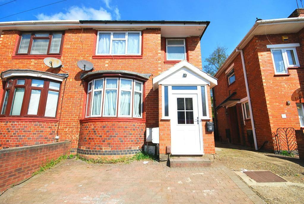 5 bedroom semi-detached house for rent in Carlyon Road, Wembley, Middlesex, HA0 1HT, HA0