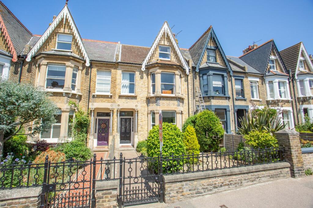 Main image of property: Beltinge Road, Herne Bay, Kent, CT6