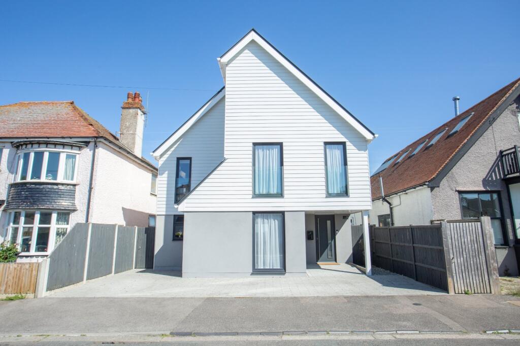Main image of property: The Broadway, Herne Bay, Kent, CT6