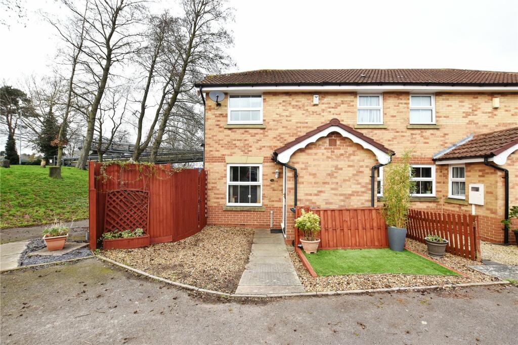 1 bedroom semidetached house for sale in Emley Close, Weston Favell