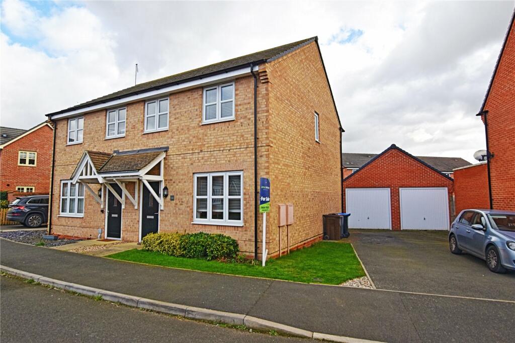 3 bedroom semidetached house for sale in Hanging Barrows, Boughton