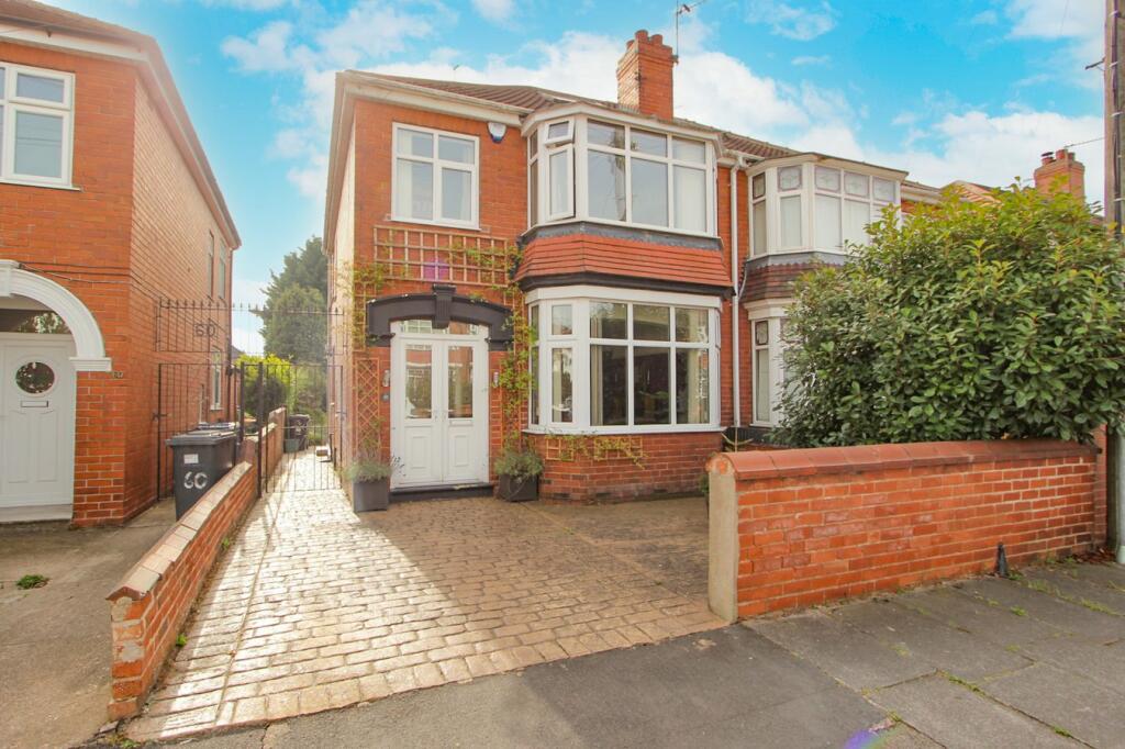 3 bedroom semidetached house for sale in Alderson Drive,