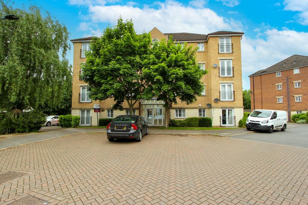 2 bedroom apartment for sale in Cornflower Drive, Bessacarr, Doncaster, DN4