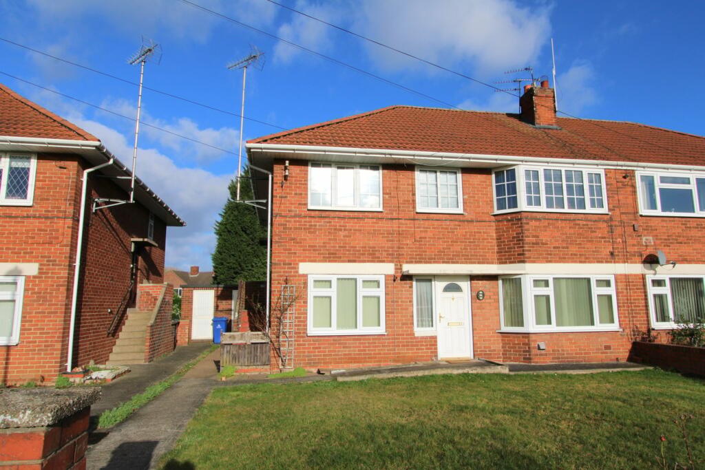 2 bedroom apartment for rent in Westminster Crescent, Intake, Doncaster