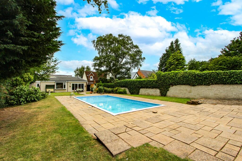 Main image of property: Partridge Flatt Road, Bessacarr, Doncaster, DN4