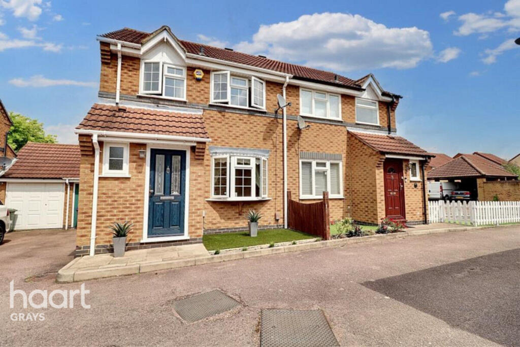 Main image of property: Caravel Close, Grays