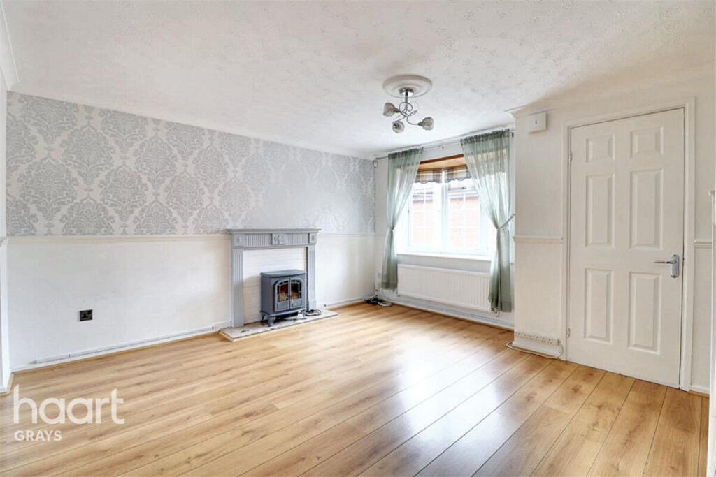 Main image of property: Caravel Close, Grays