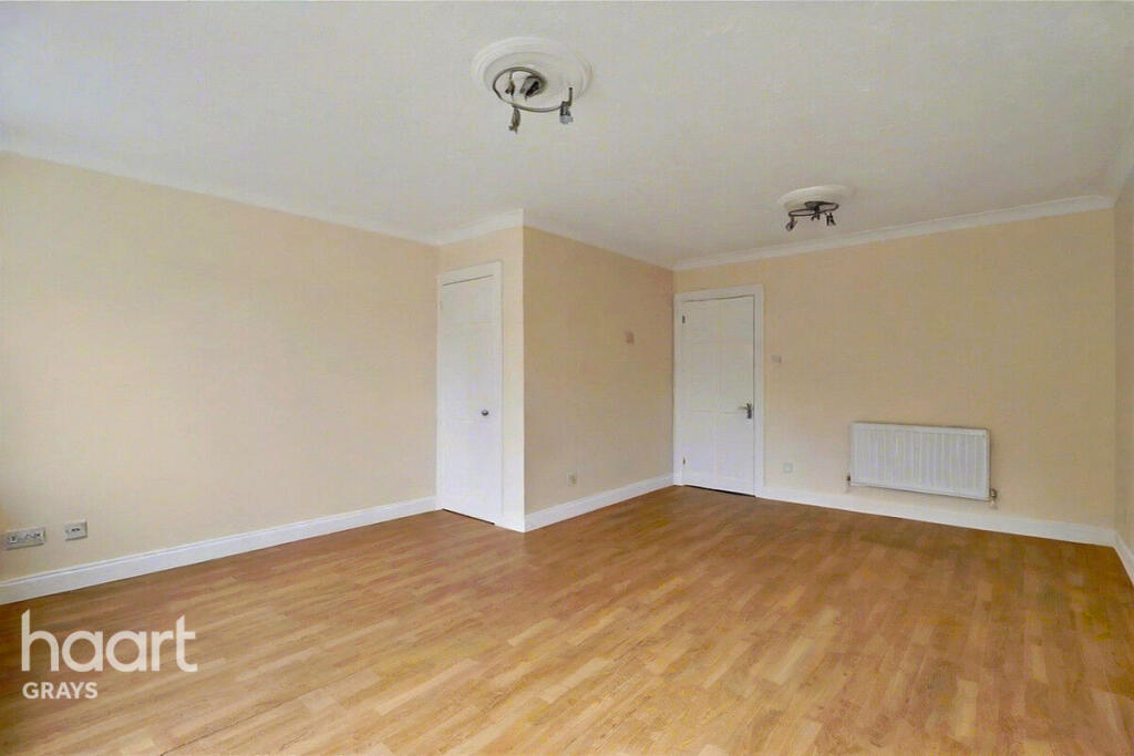 Main image of property: Astley, GRAYS