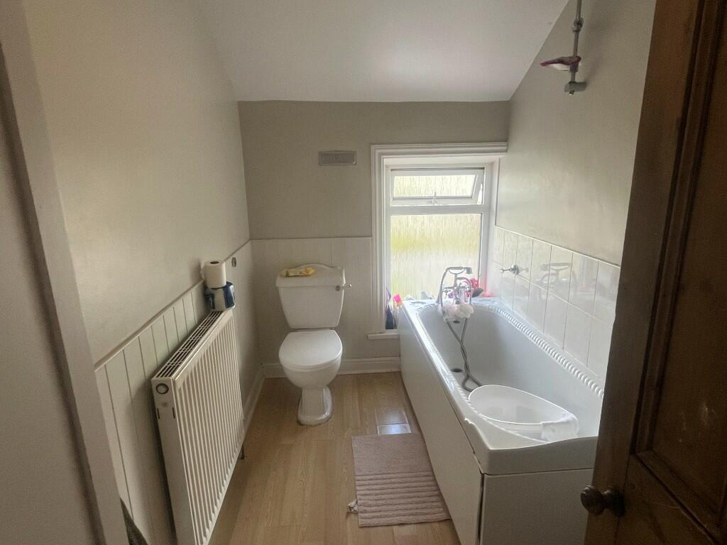 Additional property image - Byland Grove, Bradford, West Yorkshire, BD15