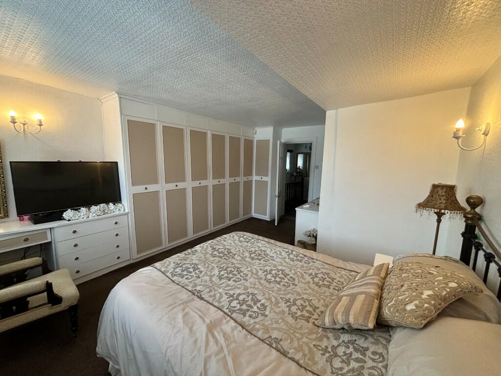 Additional property image - Harecroft, BD15