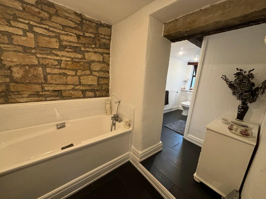Additional property image - Harecroft, BD15