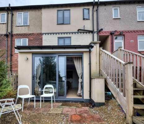 Main image of property: 5 Plane Street, Huddersfield, HD4