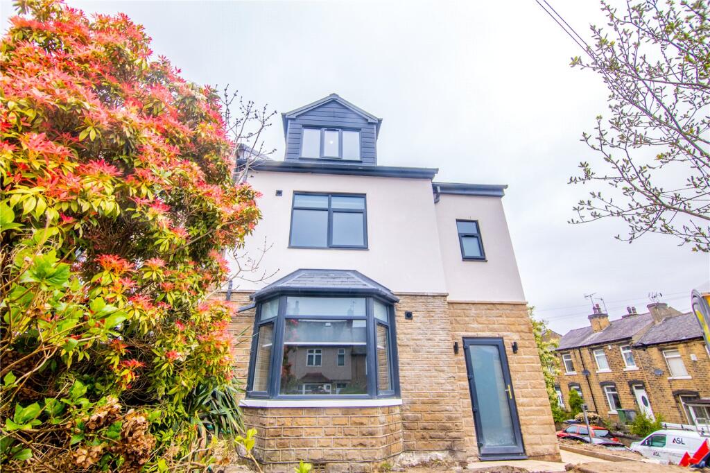 Main image of property: 1 Orchard Terrace, Newsome, Huddersfield, HD4