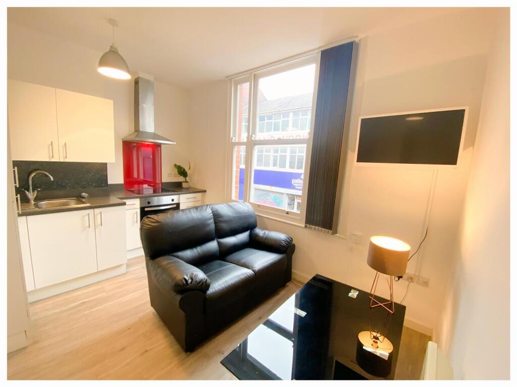 Main image of property: Apt 3 Wheatsheaf Apts