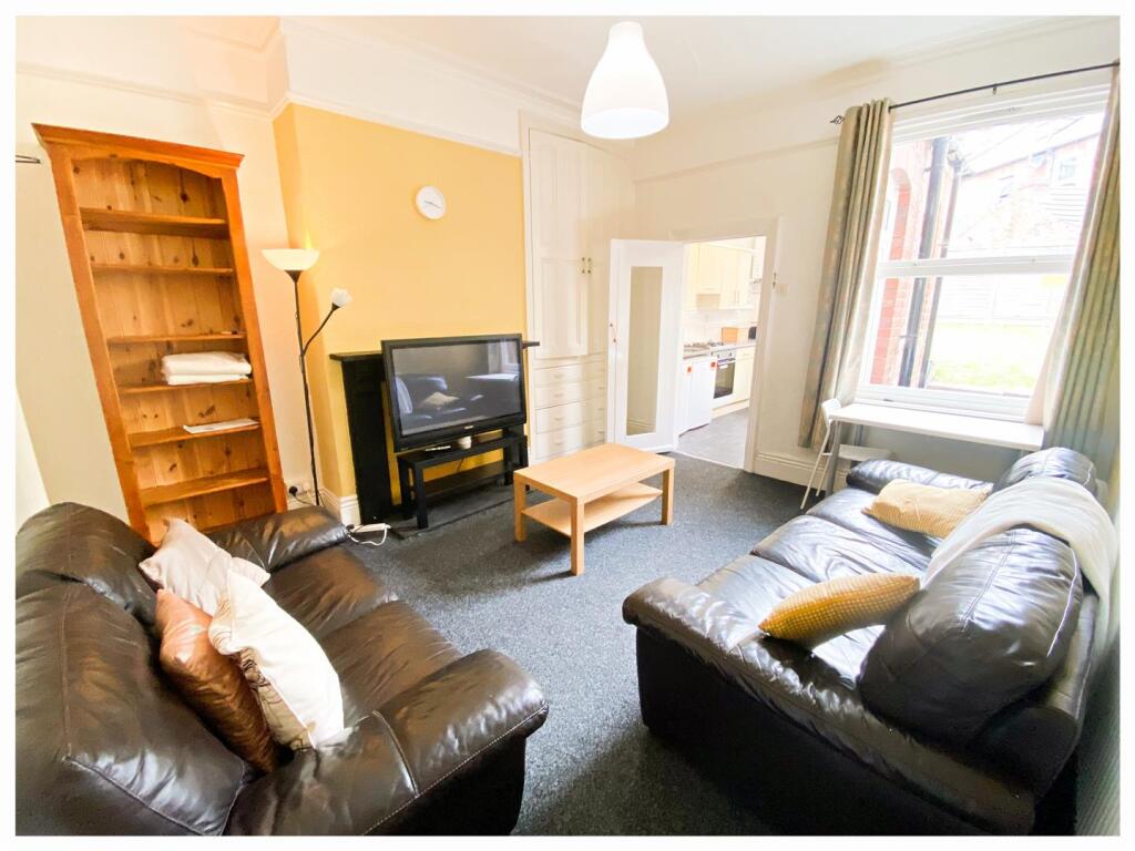 Main image of property: 82 Club Garden Road