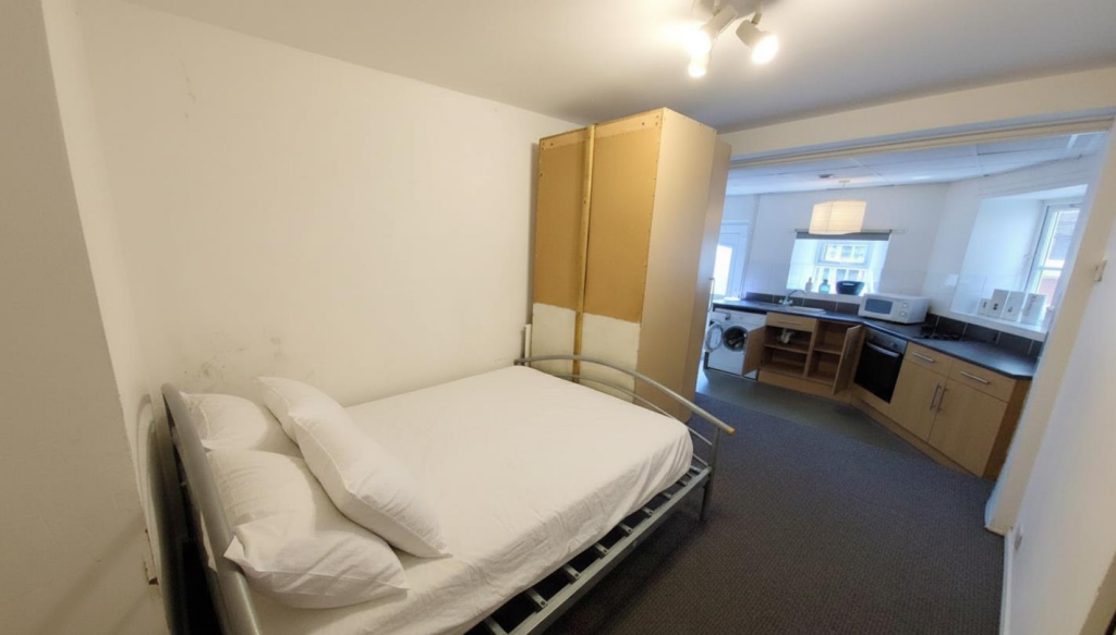 Main image of property: 255a Upperthorpe