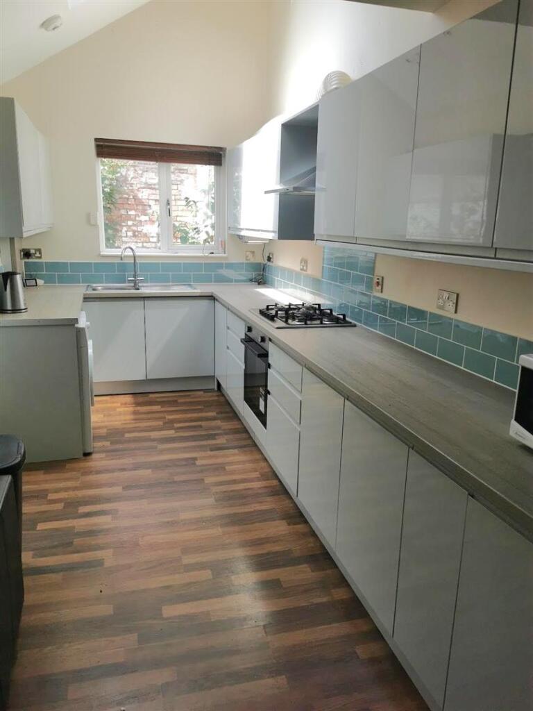 Main image of property: 22 Ashdell Road