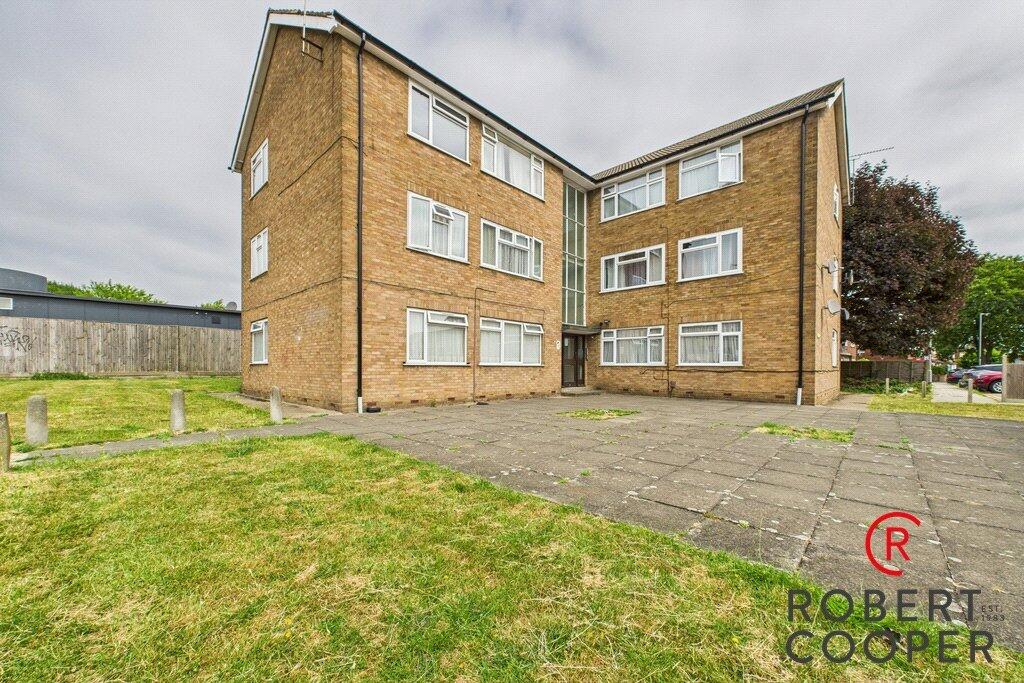 Main image of property: Victoria Road, Ruislip, HA4