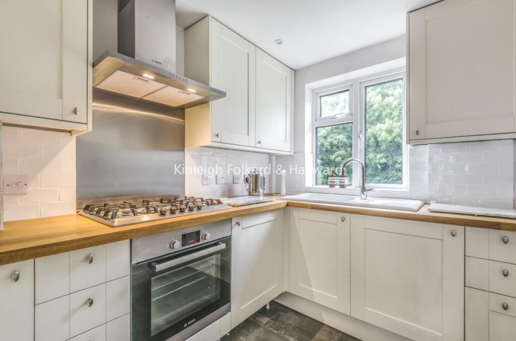 Main image of property: Finchley Park, Park Close, London, N12