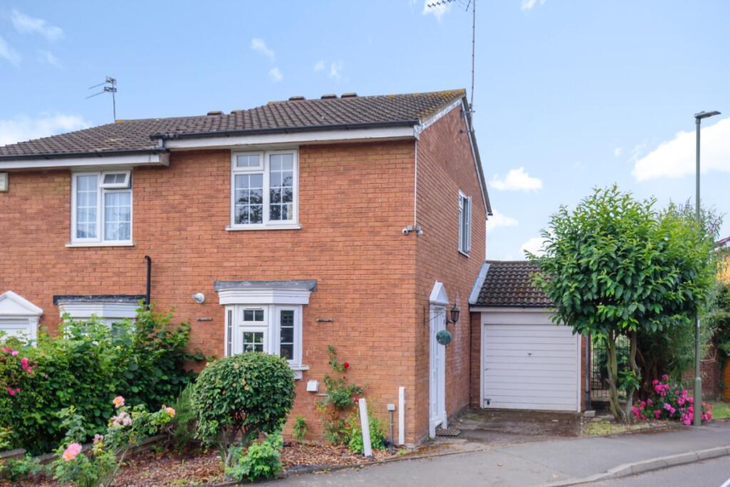 Main image of property: Firs Avenue, Friern Barnet, London, N11