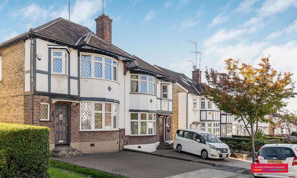 Main image of property: Fursby Avenue, London, N3