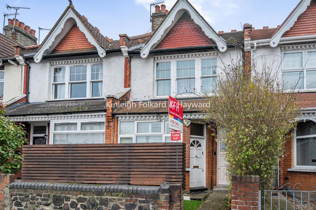 Main image of property: High Road, North Finchley, London, N12