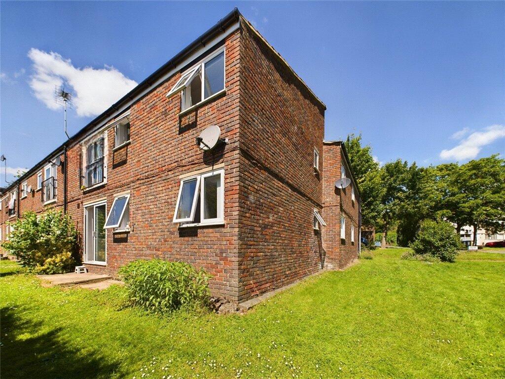 Main image of property: Warren Bank, Simpson