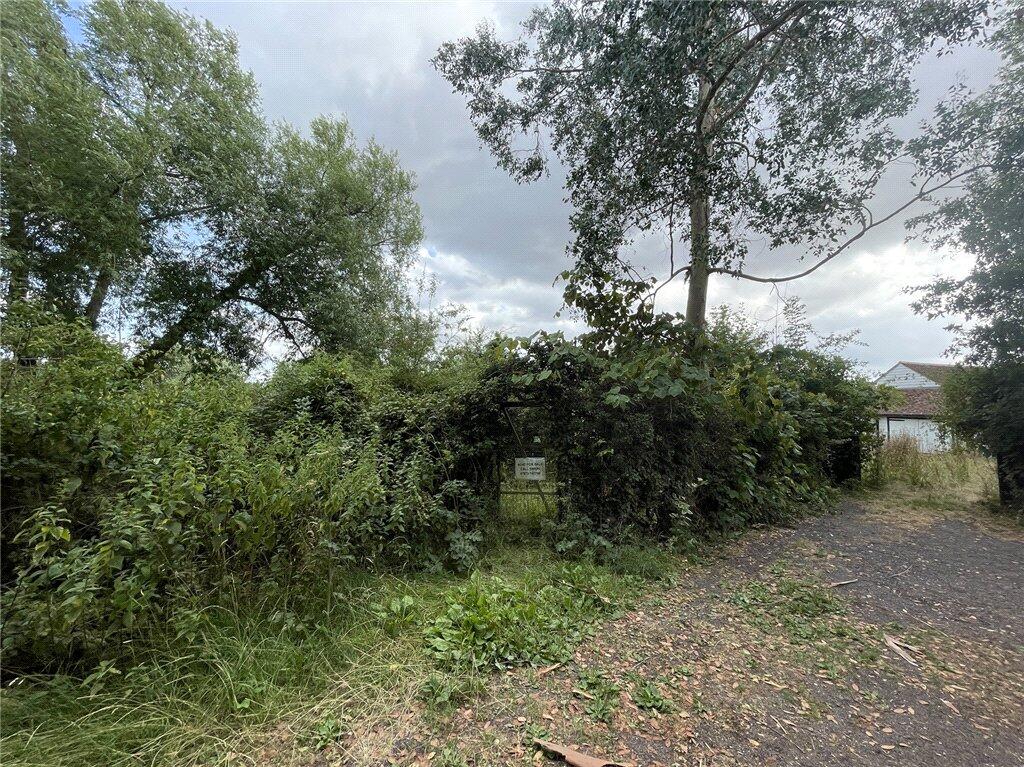 Main image of property: Mooring Adjacent Hardwick Boathouse, Hardwick, Whitchurch on Thames