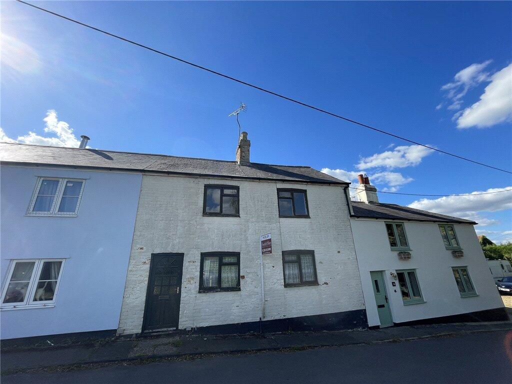 Main image of property: Lenborough Road, Buckingham