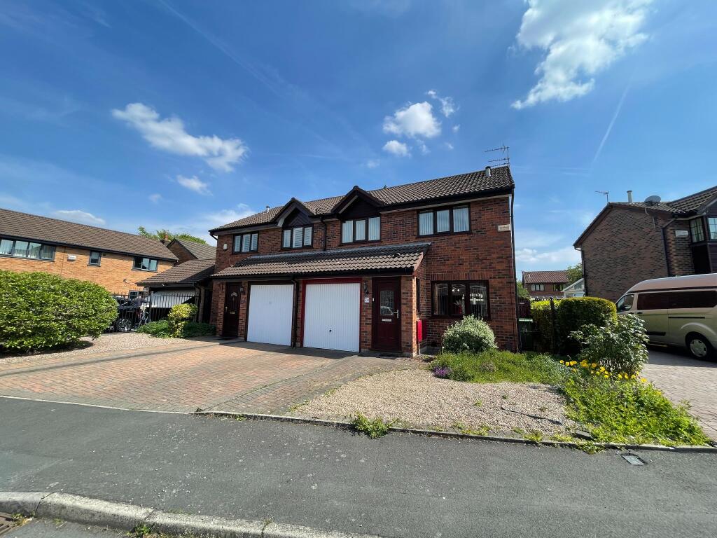 Main image of property: Pimmcroft Way, Sale, M33