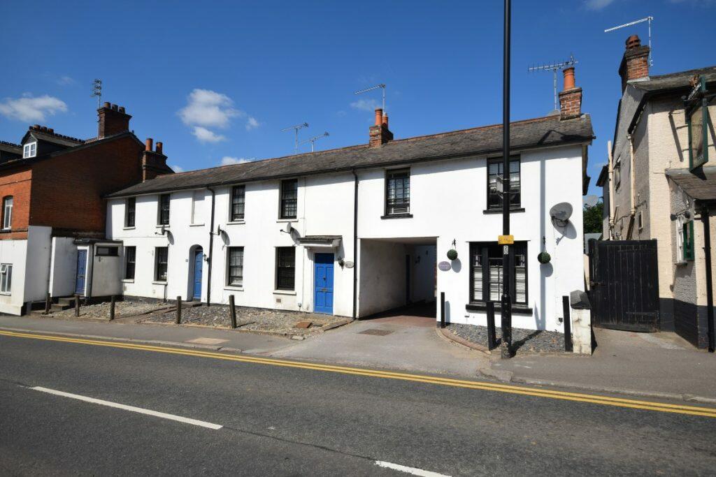 2 bedroom mews property for sale in Bakery Court, Stansted Mountfitchet