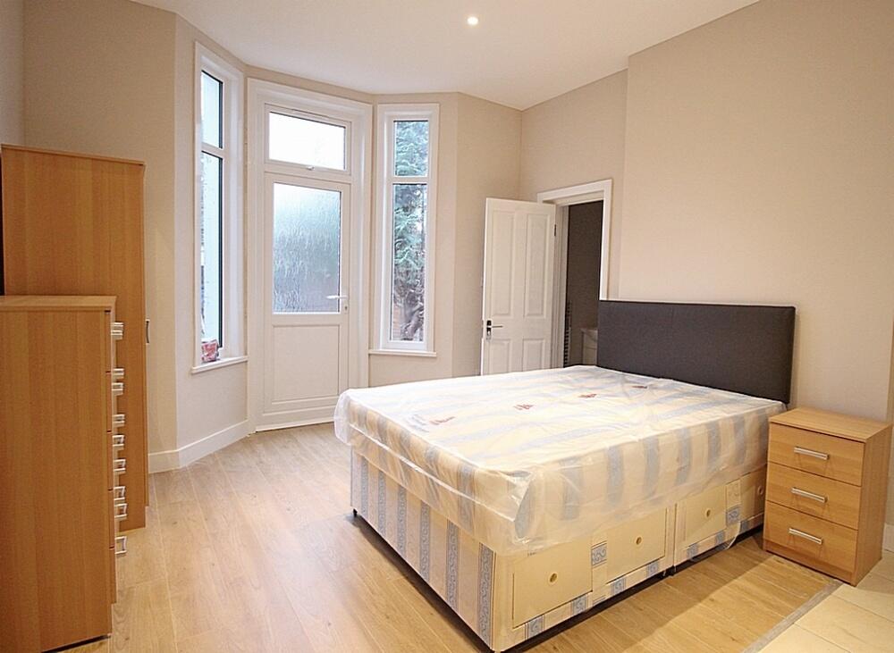 Main image of property: Lampton Road, Hounslow , TW3